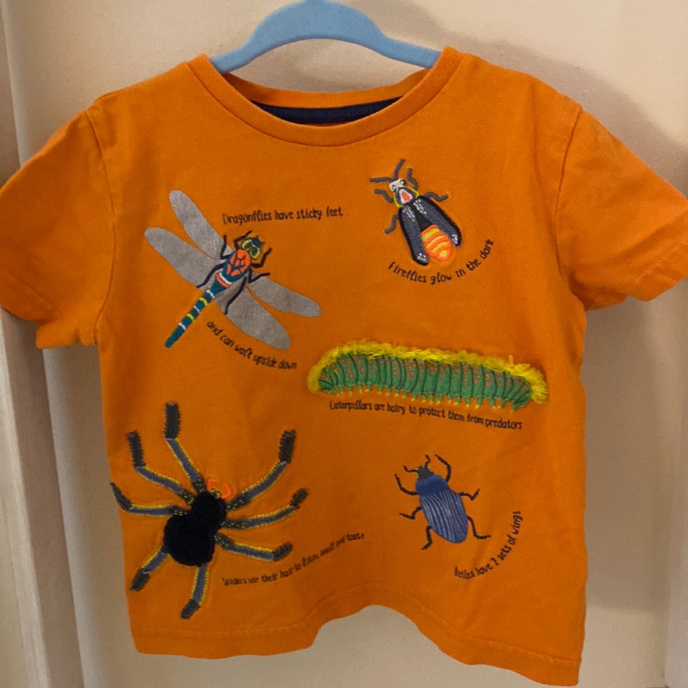Mini Boden bug shirt
